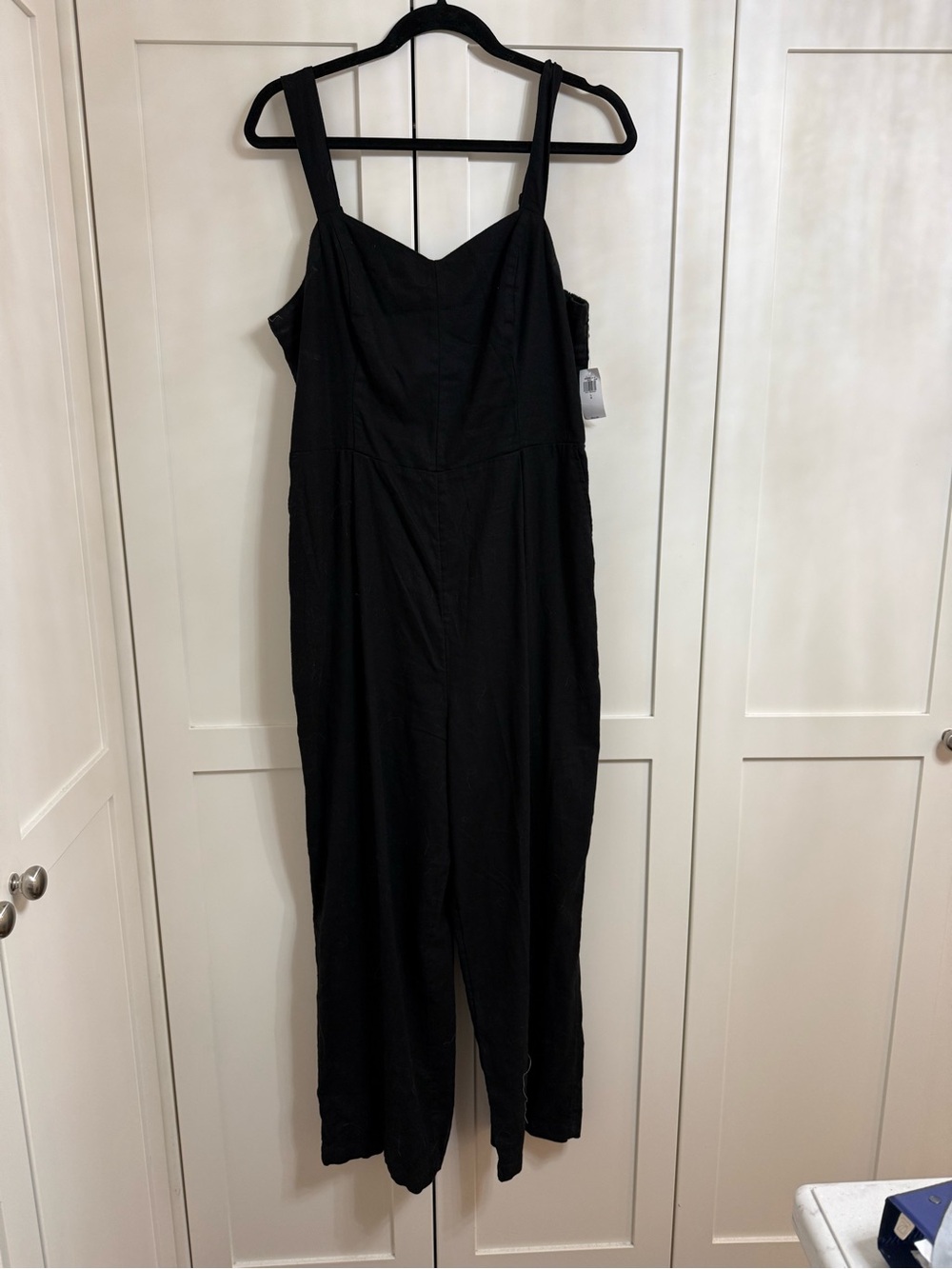 Black Wide-Leg Jumpsuit with Adjustable Straps